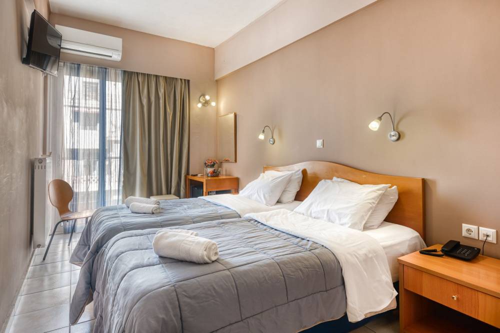 Double or Twin Room - Accommodation